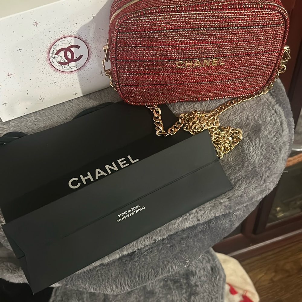 Chanel Red Tweed Crossbody Bag with Gold Hardware